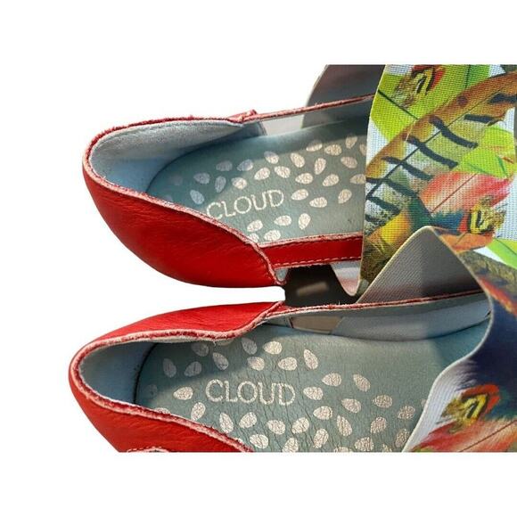 37 (6.5-7) Cloud Footwear Canary Comfort Sandal Red Safari Caliber Leather - Picture 4 of 8